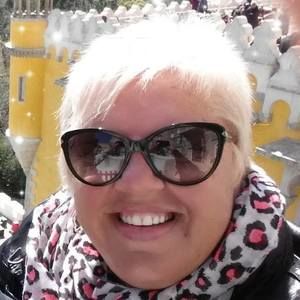 Meet your Posher, Donna